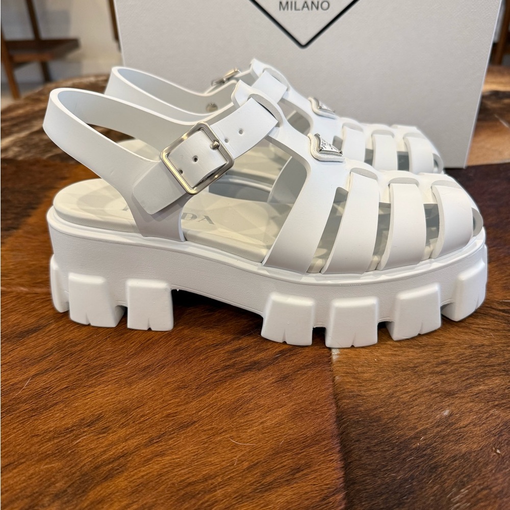 New in Box Prada Monolith Rubber Sandals - White - Picture 4 of 9